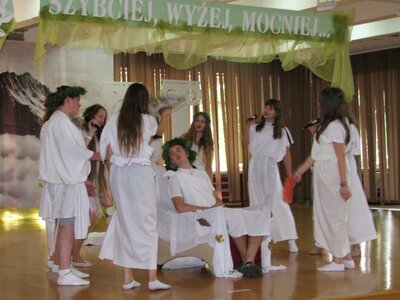 Sztandar dla SP 3 (10)